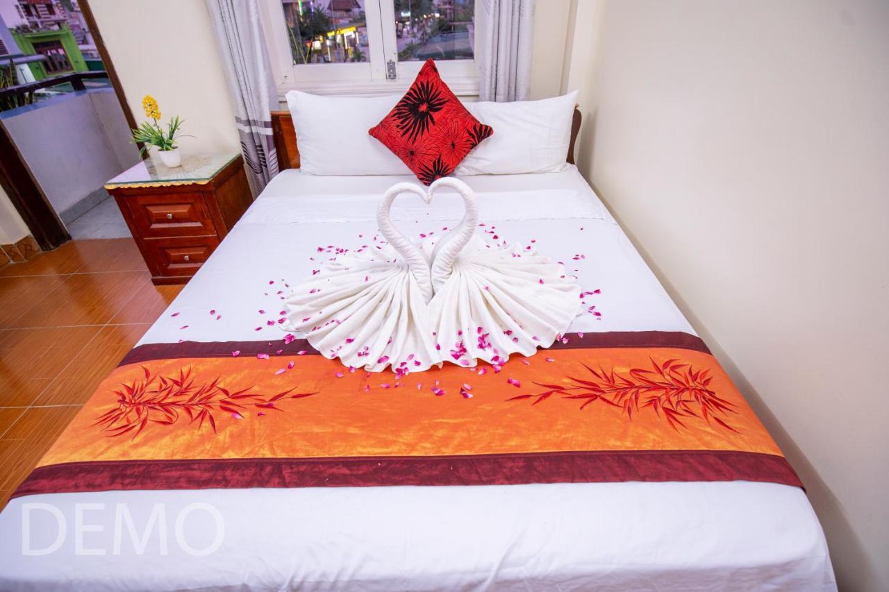 Thien Thanh Hotel Phong Nha Bagian luar foto